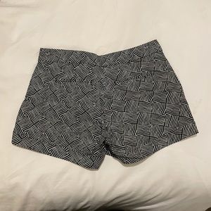 Banana Republic Black & White Print Shorts